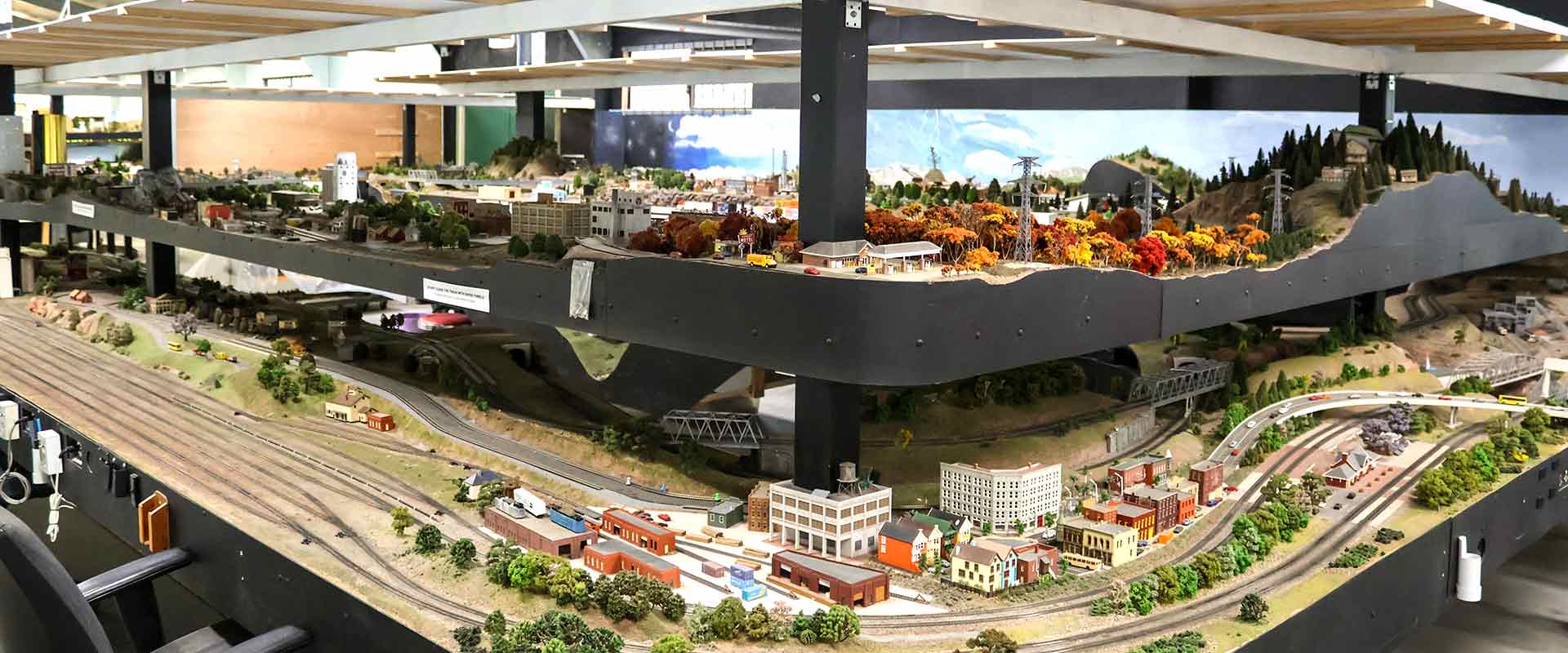 N Scale Layout - RMCQ