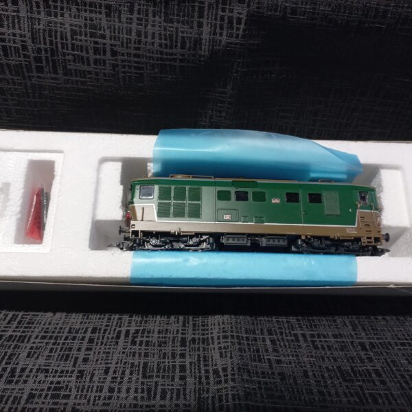 Roco #63451. Roco FS D345 Italian Diesel Locomotive, H0 scale.